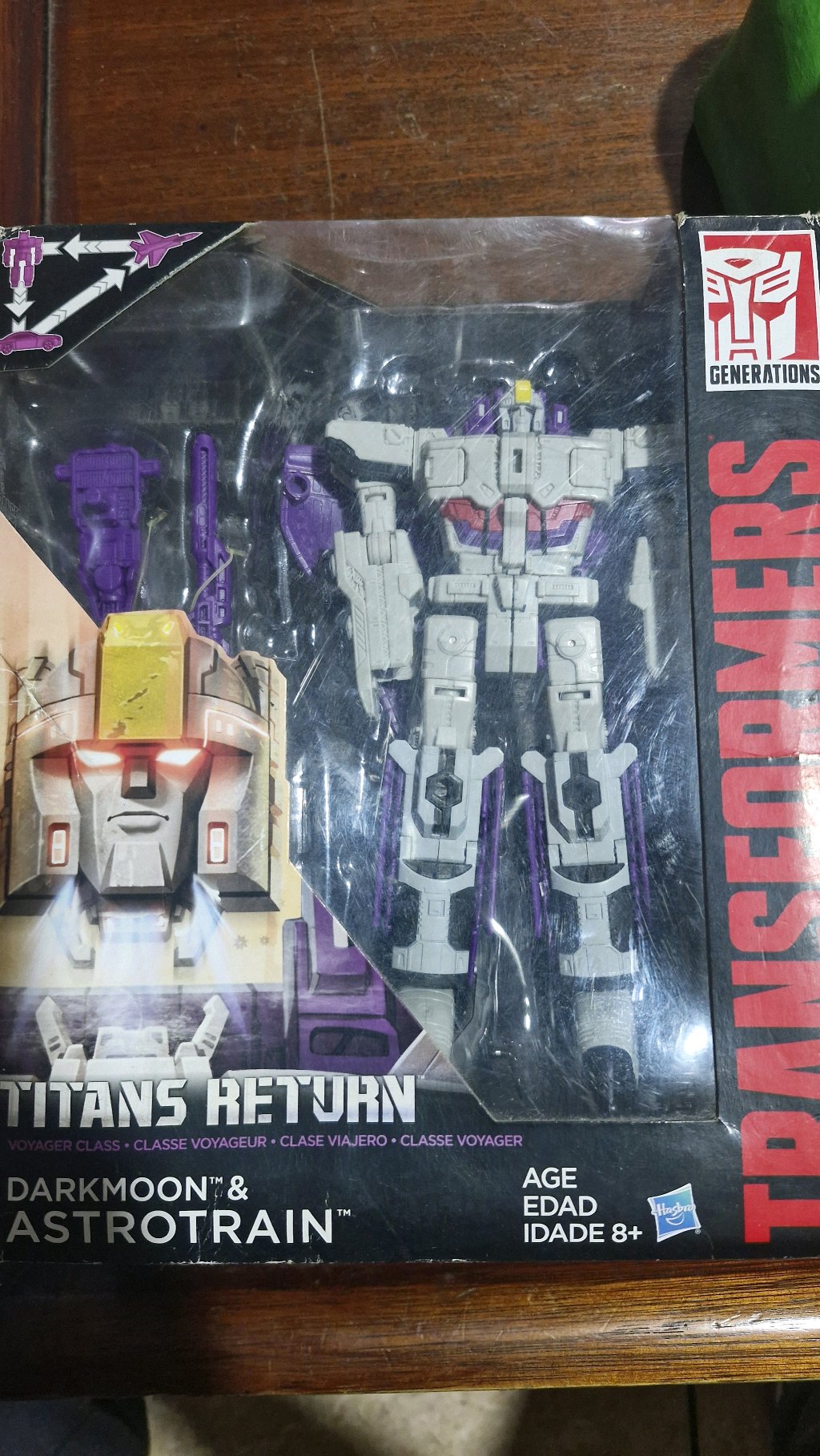 Transformers Voyager Astrotrain and Darkmoon  Generations Titans Return