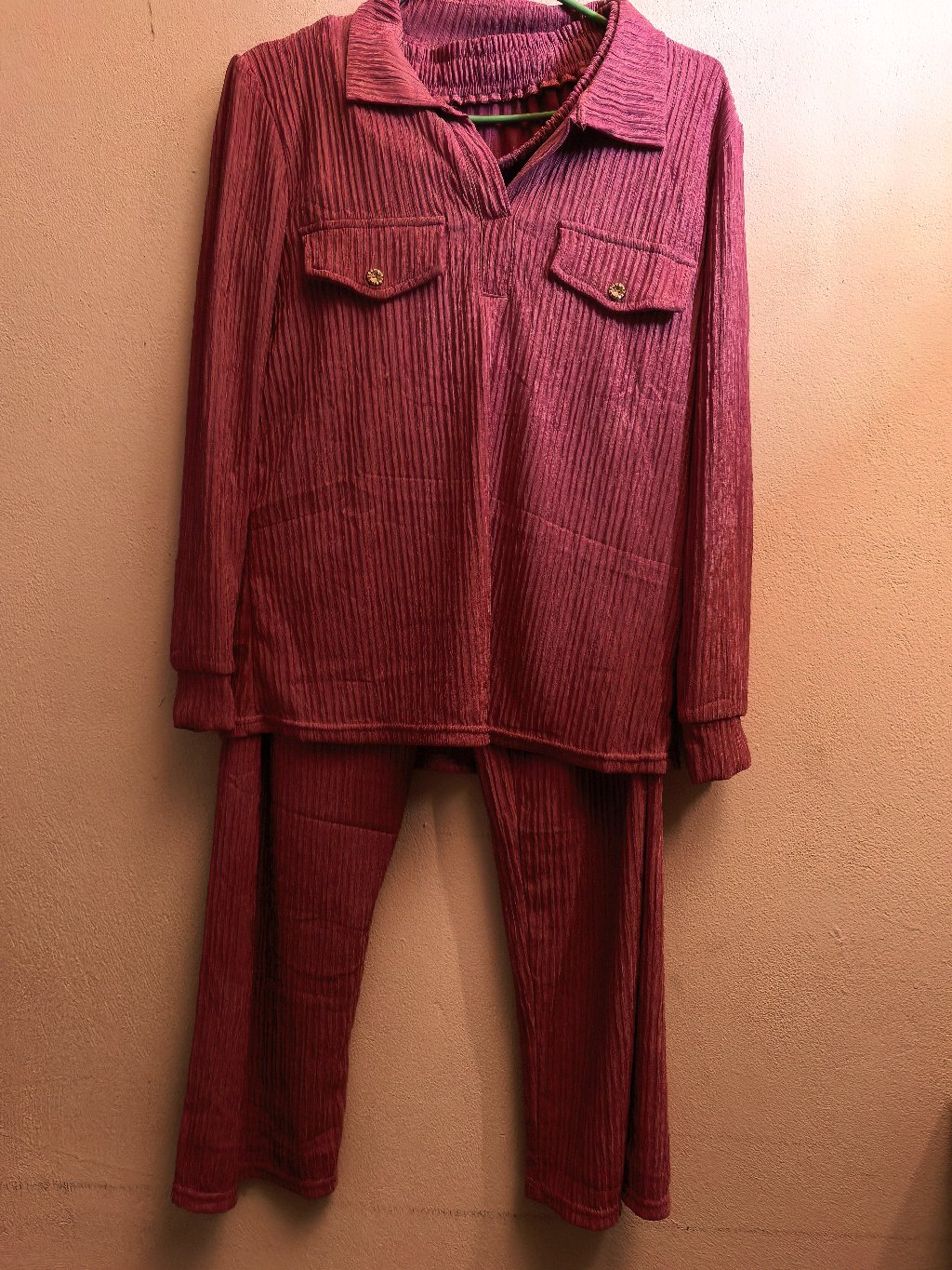 conjunto de blusa y pantalom