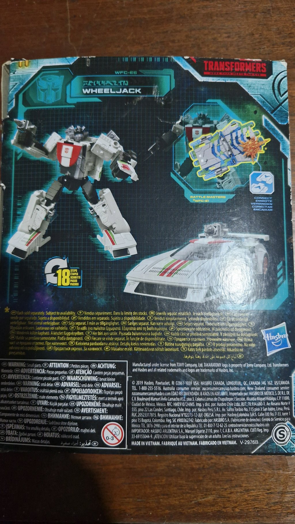 Hasbro Transformers War for Cybertron: Earthrise Deluxe - Wheeljack Action