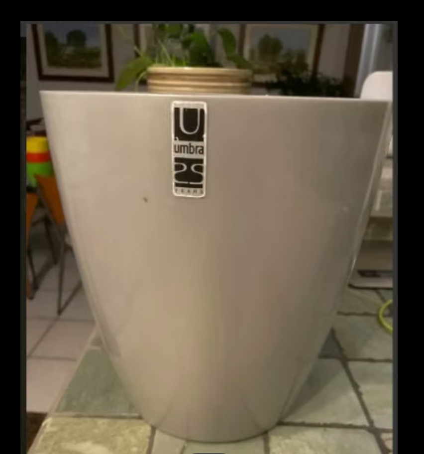 Recipiente / basurero
